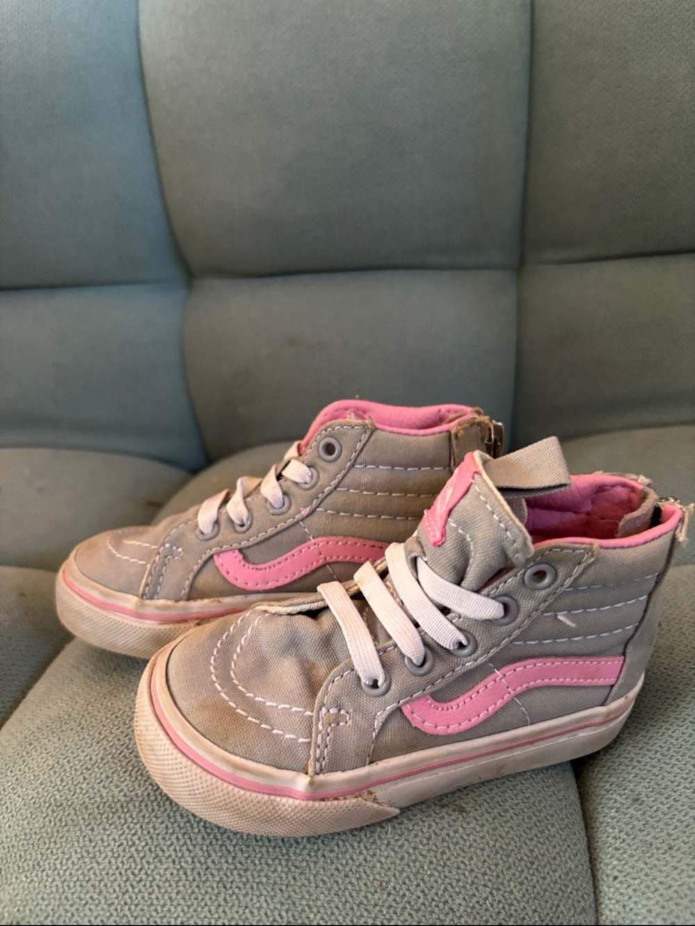 Vans Kids High-Top Sneakers - Gray with Pink Accent